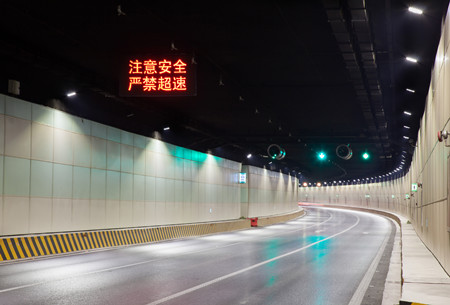 南延线下穿隧道照明工程
